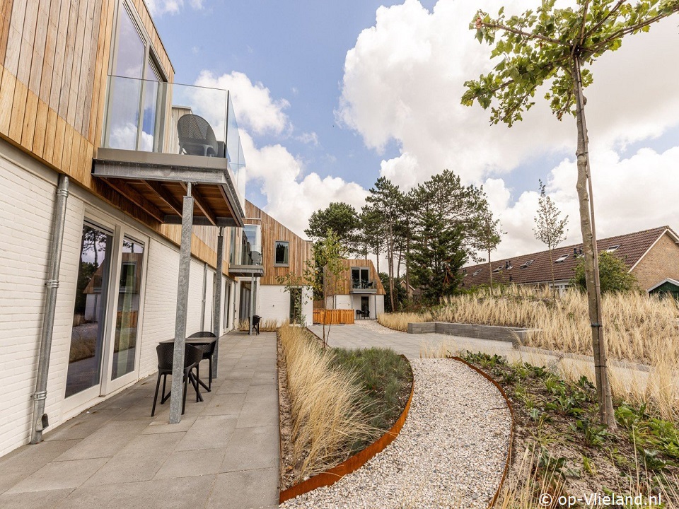 4p appt met vide en balkon in de Kluut, op Vakantie op Vlieland