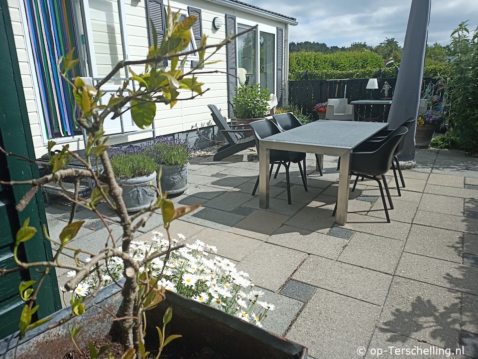 Lastminute de Strandjutter (Midsland Noord)