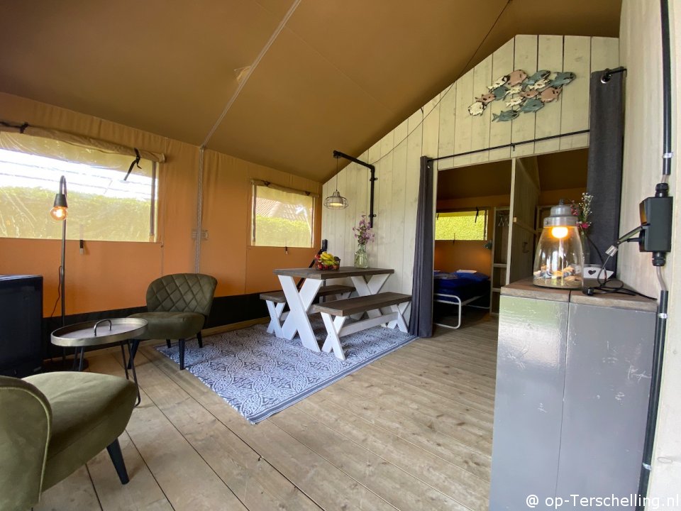 Huurtent 6p safaricottage vakantiepark Mast Huurtent 6p safaricottage vakantiepark Mast